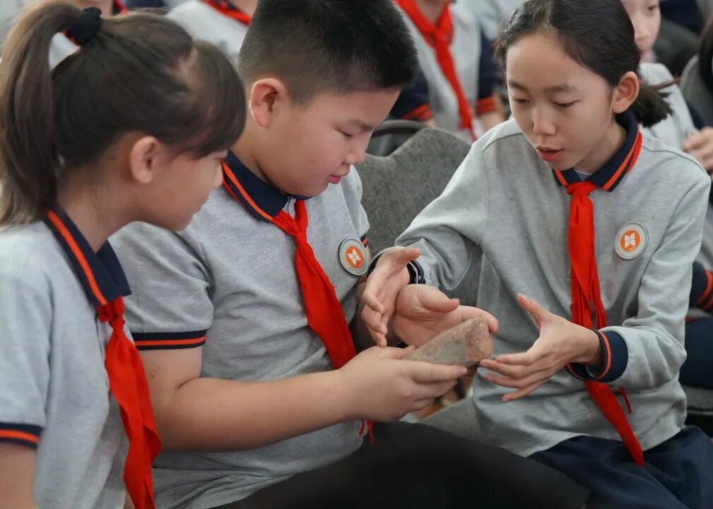 赋能生态教育：我馆特色科普讲座在校园播撒守护自然的种子